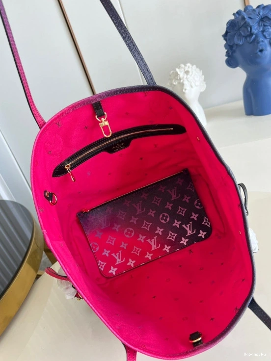 VUITTON MM NEVERFULL LOUIS 0104